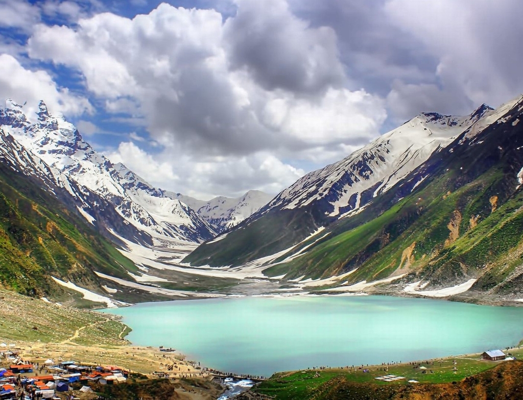 SAIF UL MULUK LAKE