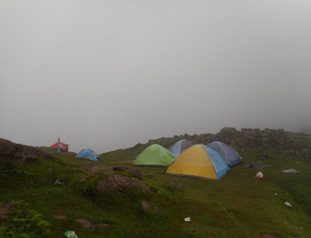 camping at tolipeer