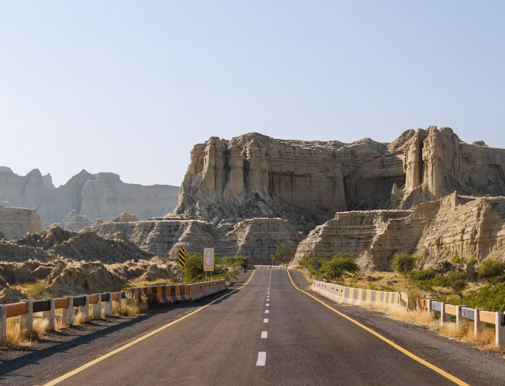 Kund Malir Beach Road Conditions