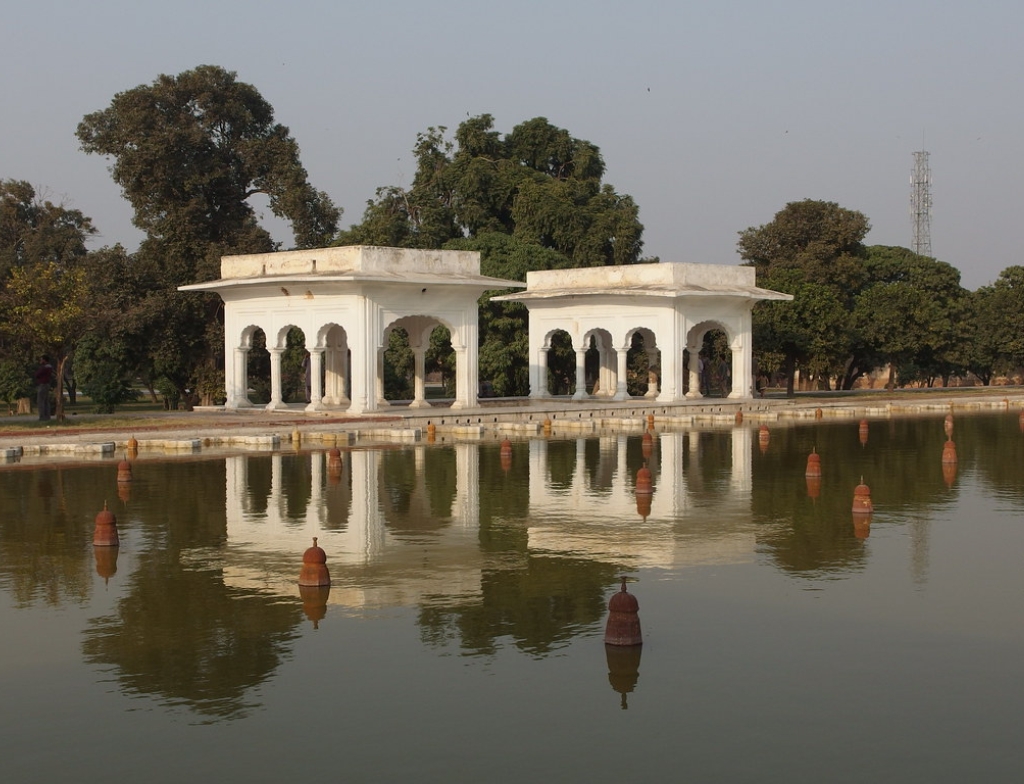 faiz baksh terrace