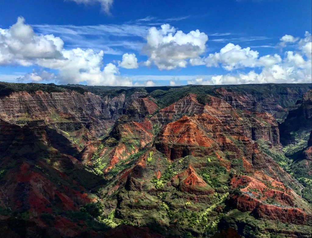 best time to visit hawaii