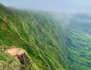 kOLIOUOU RIDGE TRAIL