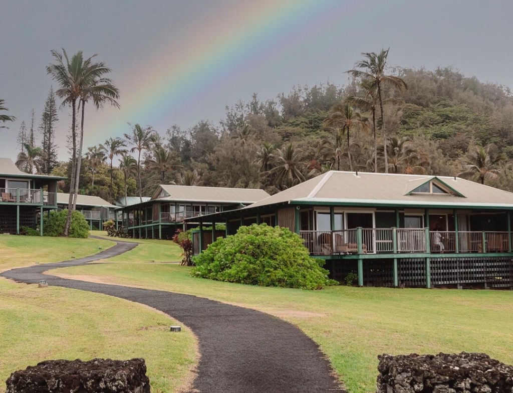 Waimoku Falls hotels