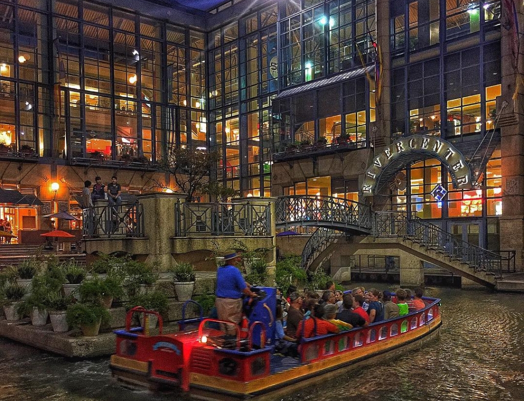 rivercenter mall san antonio