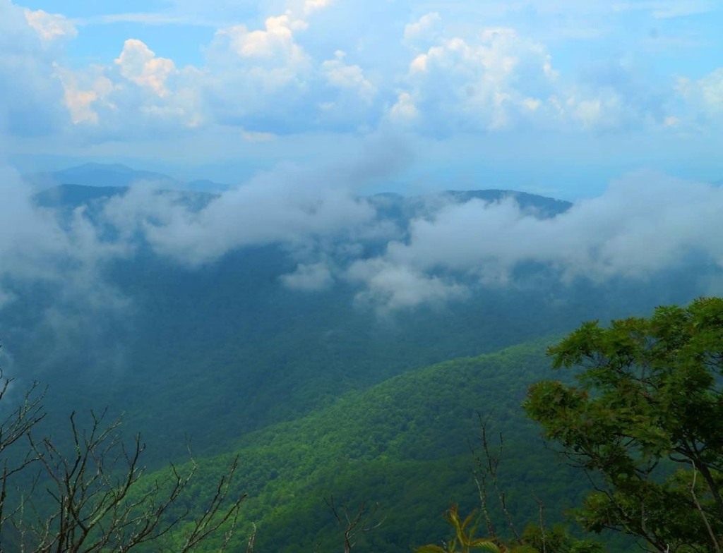 standing indian mountain