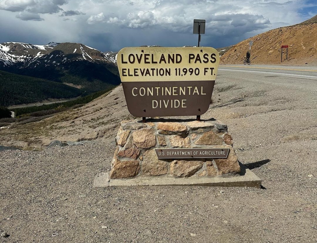 continental divide pass