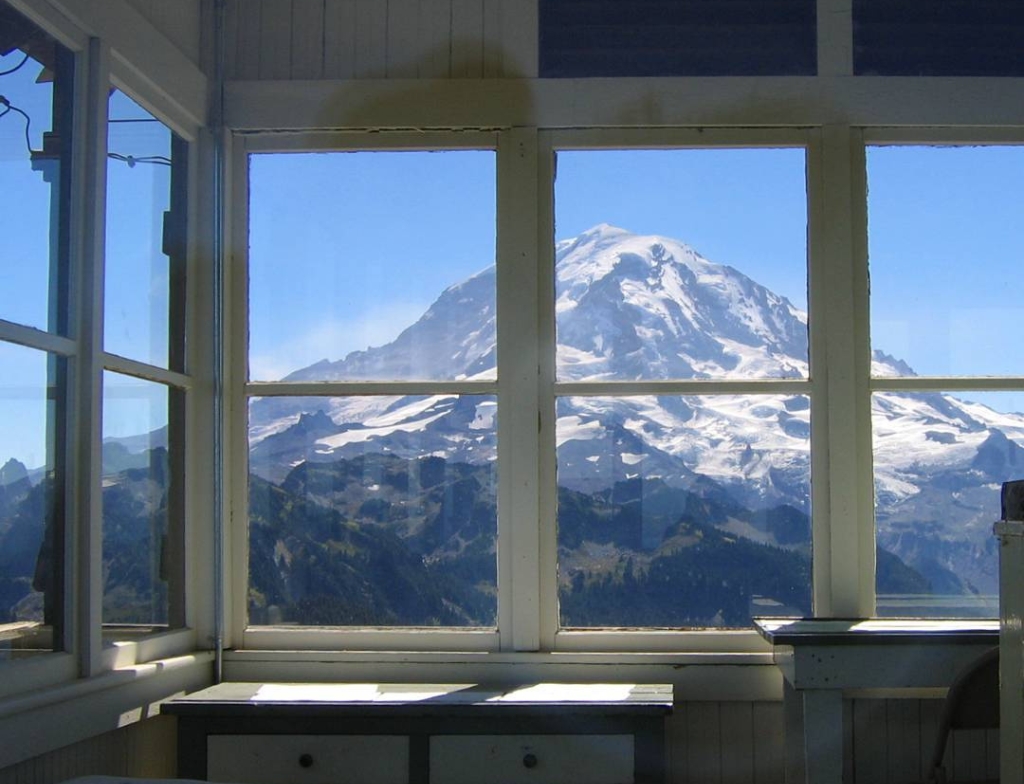 Tolmie peak trail fire lookout