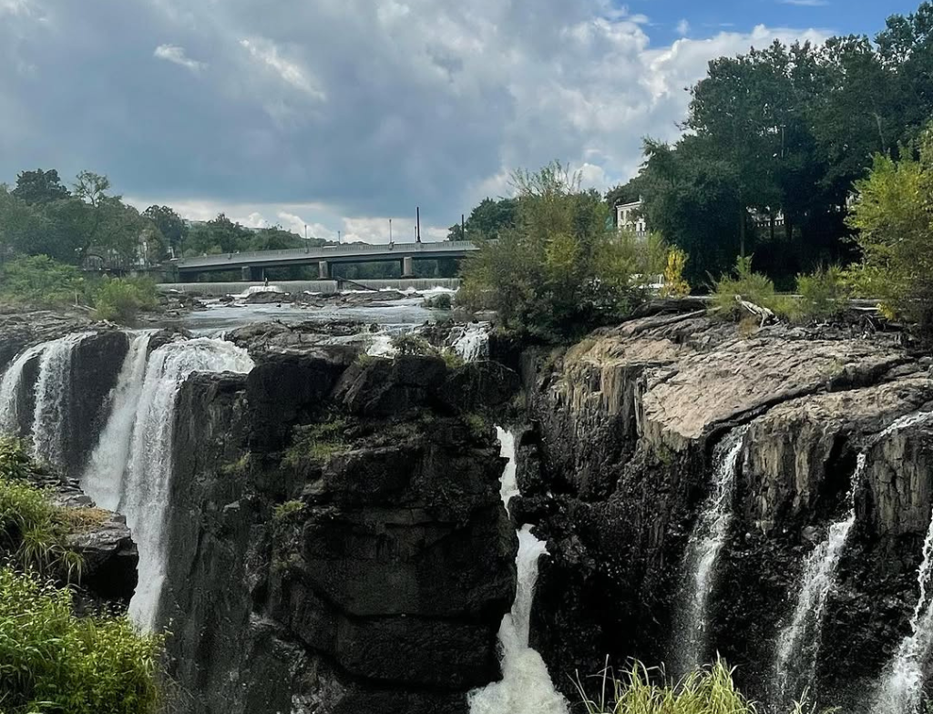 Great Falls Park hiking