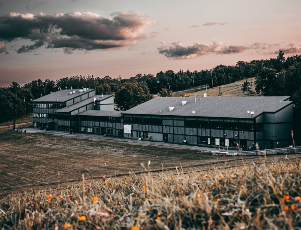 Hotels near Jay Cooke State Park Mn