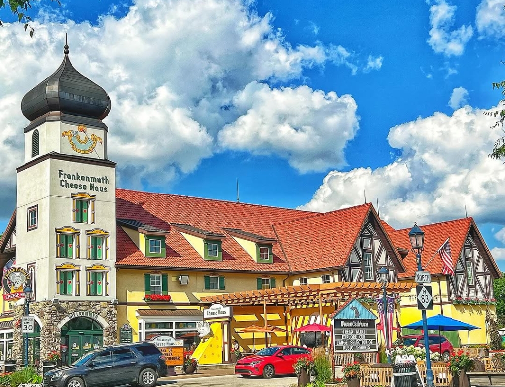 Frankenmuth Water Park Splash Village