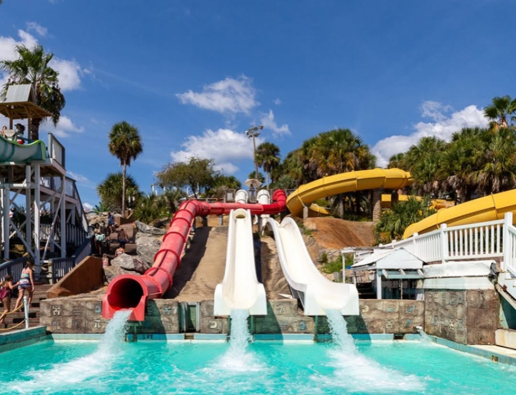 condos Big Kahunas Water Park