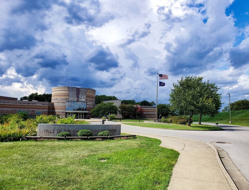 FallsofOhioStateParktrails