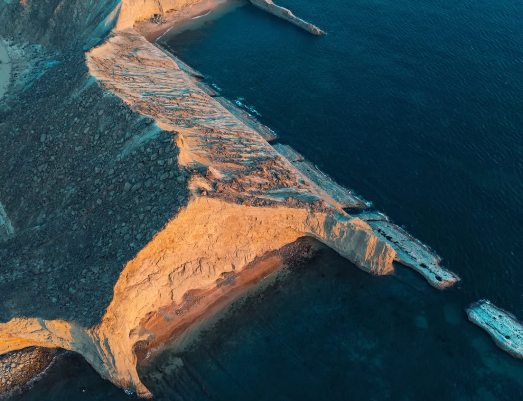 astola island seven hills